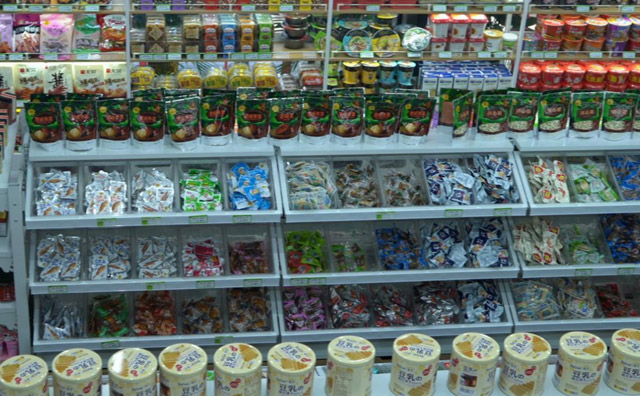 新手如何開零食店，學(xué)會(huì)這些輕松把店開起來(lái)