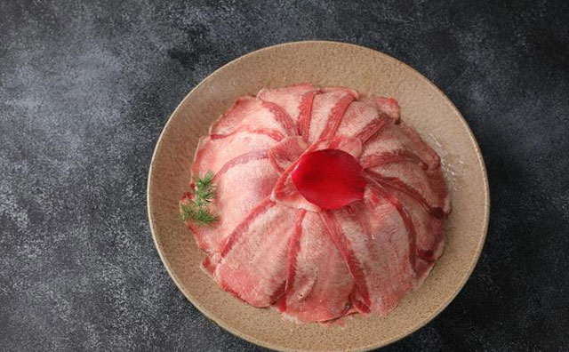 庖丁家鮮牛肉火鍋，舌尖上的鮮魅力