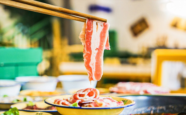 有拈頭市井火鍋火鍋領銜餐飲市場：淡季不淡，旺季更旺！