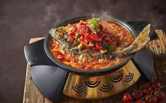 開(kāi)一個(gè)傳統(tǒng)烤魚(yú)飯店行嗎，做好這些還是可行的