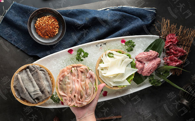 有誰知道重慶品牌火鍋加盟報價是多少？