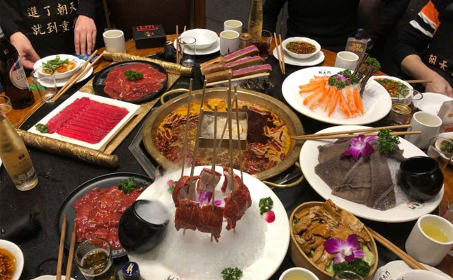 想合作火鍋店首先要做的一步是什么？