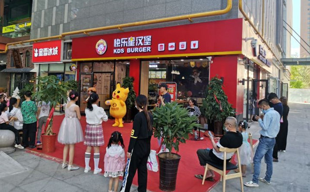 作為快樂星漢堡店的經(jīng)營管理者，平時應(yīng)該怎么做？