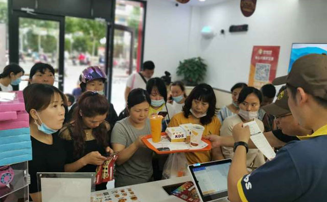 徐州又雙叒叕開新店！快樂星漢堡一路同行