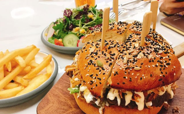 快樂(lè)星漢堡，一家專注漢堡店加盟連鎖企業(yè)