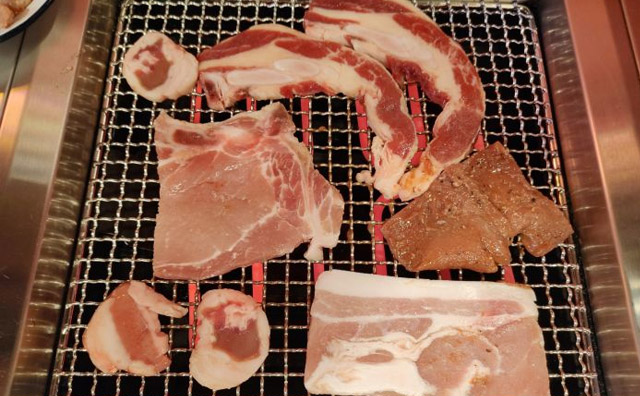 開(kāi)烤肉店需要考慮的三大問(wèn)題，都是關(guān)乎未來(lái)發(fā)展的