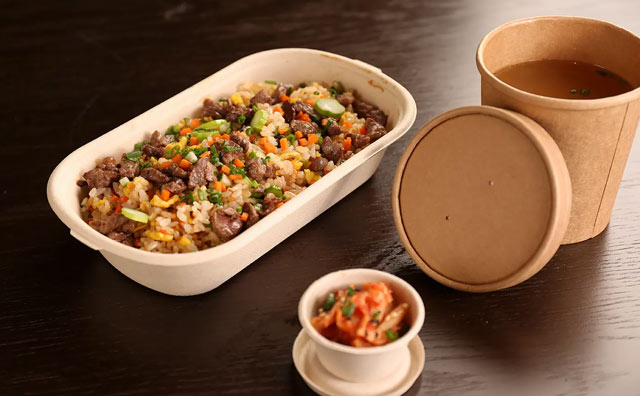 五一假期餐飲消費需求強勁釋放，部分餐廳排隊等位超過1000桌