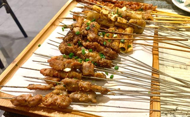 燒烤店開哪里好？三個地點可供選擇