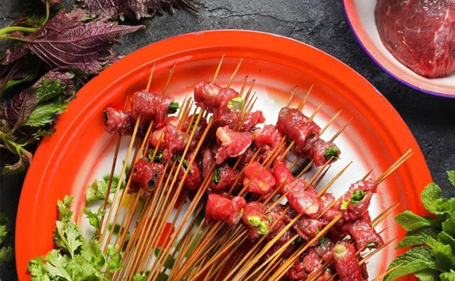 商場(chǎng)串串店生意差？這幾個(gè)方面可以改變！