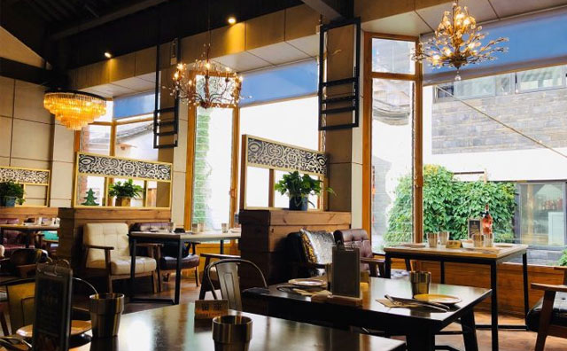 現(xiàn)在為什么大多數(shù)餐館里沒什么生意？6點(diǎn)告訴你答案