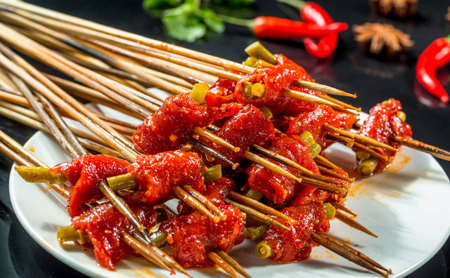 重慶牛肉串串香合作多少錢？串串香開店的基本常識(shí)