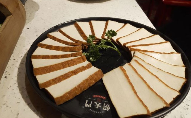 來年準(zhǔn)備開火鍋店，需要做哪些準(zhǔn)備？