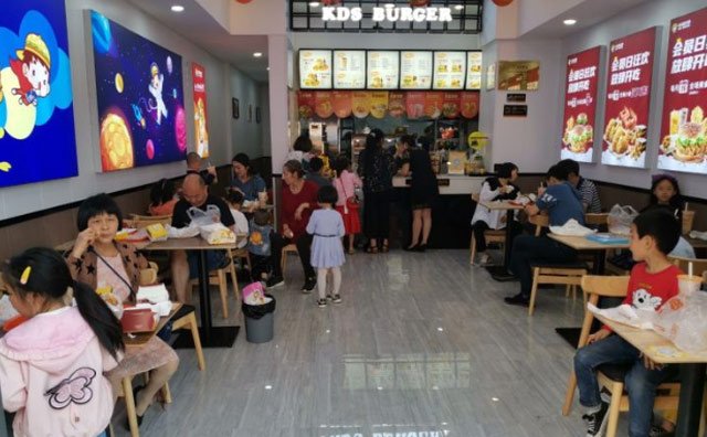 因?yàn)榭鞓?lè)星漢堡真的好，才會(huì)一次次推薦，不想你錯(cuò)過(guò)