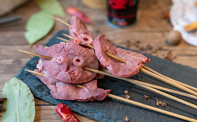 串串香火鍋連鎖店的成本是多少？