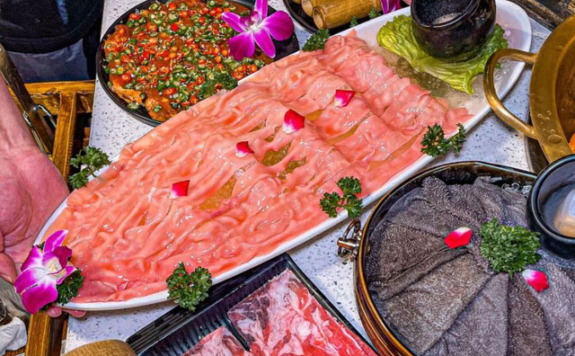 火鍋店前廳領(lǐng)班的崗位職責(zé)是什么？