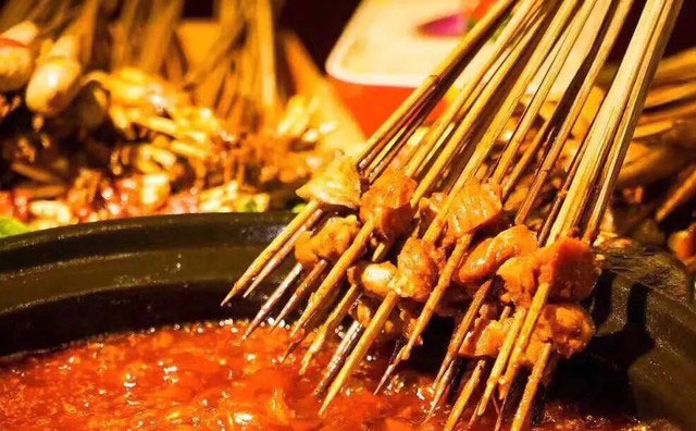 自己開串串香店需要哪些條件，這幾點(diǎn)是必備的