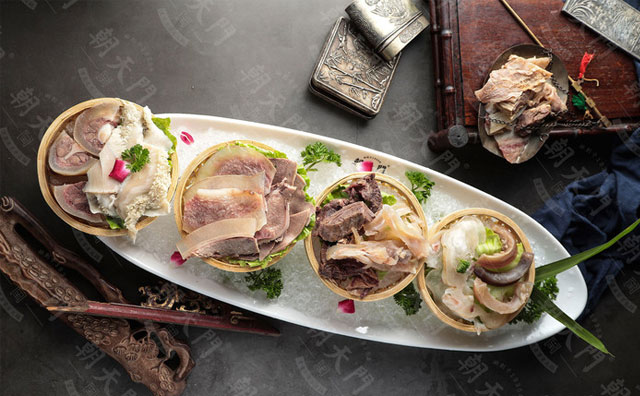 開火鍋店這樣做，門店天天客流如潮！