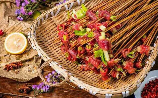 串串香是什么東西，串串香是自助嗎