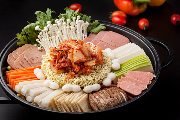 天津開餐飲店，如何分析當(dāng)?shù)馗?jìng)爭(zhēng)環(huán)境 