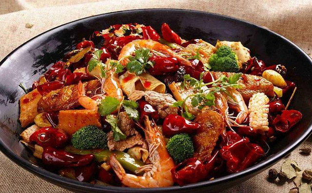 麻辣香鍋開(kāi)業(yè)后就沒(méi)生意了，這里幫你找出了解決方法