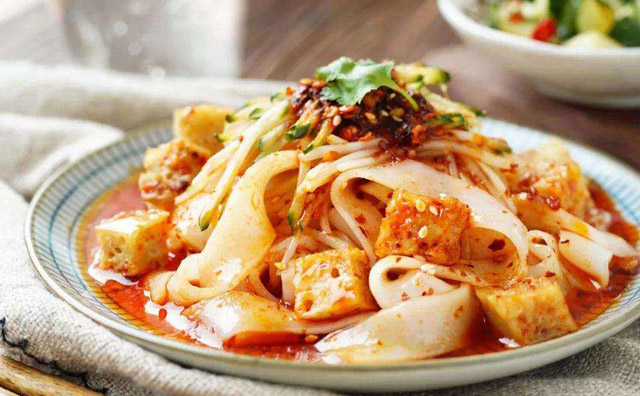 在縣城開個(gè)涼皮店怎樣，做好這些還是沒問(wèn)題的