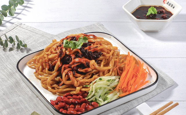 純快餐外賣(mài)店怎么經(jīng)營(yíng)，一定要抓住這幾點(diǎn)