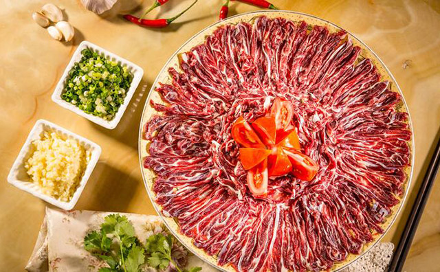 開一家牛肉火鍋店需要辦什么證，需要準(zhǔn)備哪些材料