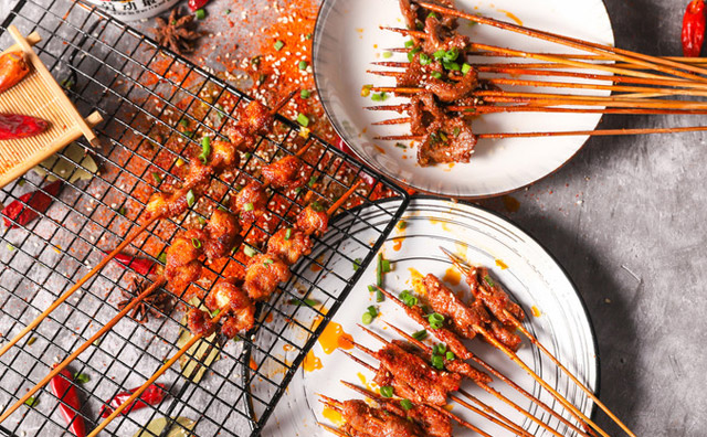 怎樣開一個(gè)成功的燒烤店，首先要做到以下幾點(diǎn)