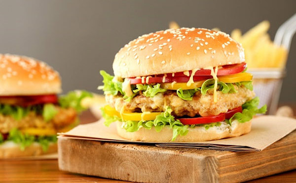 投資一家漢堡店怎么樣，總投資要多少