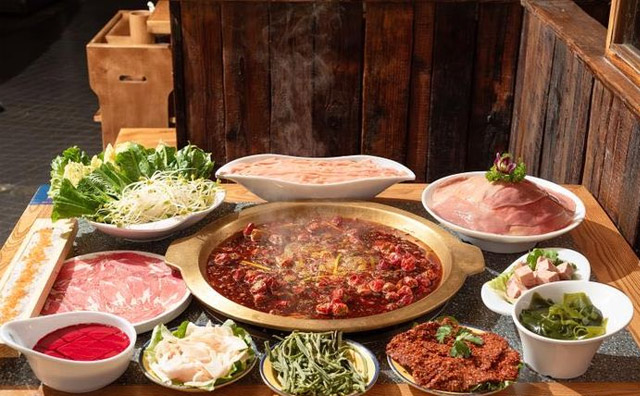 位置不好的火鍋店該怎么經(jīng)營，補(bǔ)救方法在這里