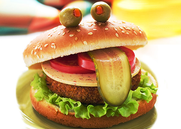 在小學附近開漢堡店怎么樣