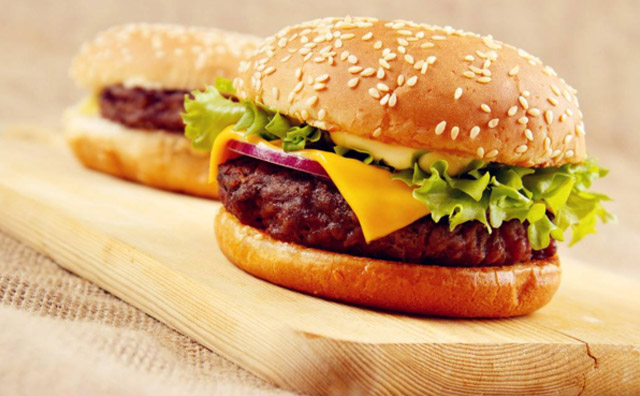 漢堡店一般營(yíng)業(yè)額多少？加盟漢堡店要做哪些準(zhǔn)備