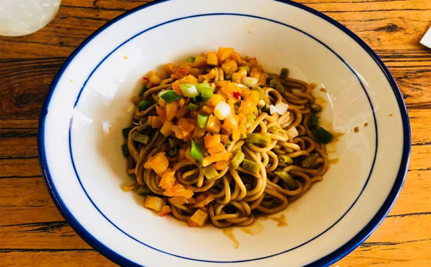 軍運(yùn)會(huì)餐飲中武漢美食不少，熱干面更受中國(guó)代表團(tuán)歡迎