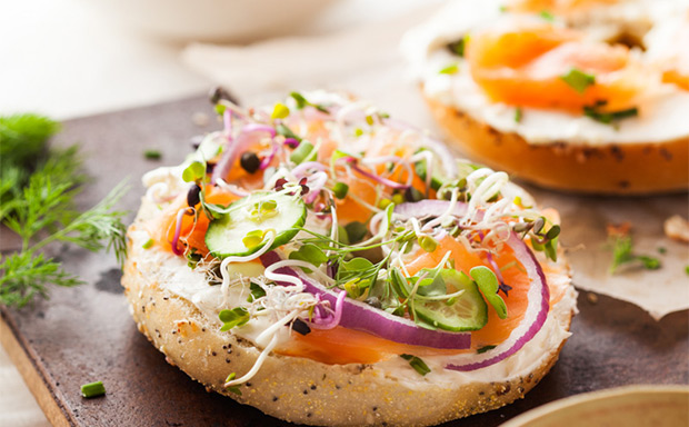 開家休閑小吃店多少錢？