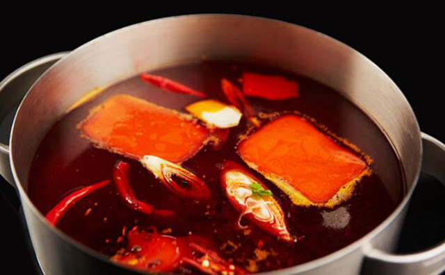 現(xiàn)在開個火鍋店掙錢嗎？