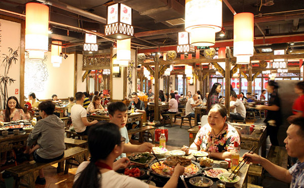 10萬(wàn)開個(gè)火鍋店夠嗎