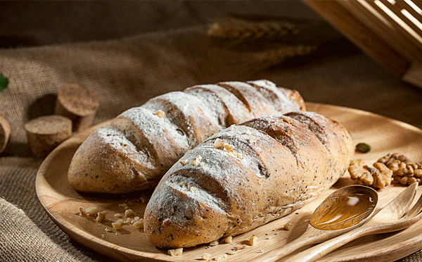 適合女人開的店——烘培店。