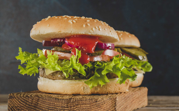 2019年開一個(gè)小型漢堡加盟店要多少錢