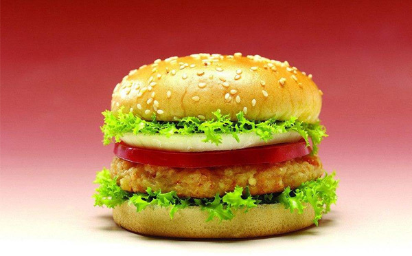 漢堡是源于哪個(gè)國(guó)家的，又是誰(shuí)發(fā)明的