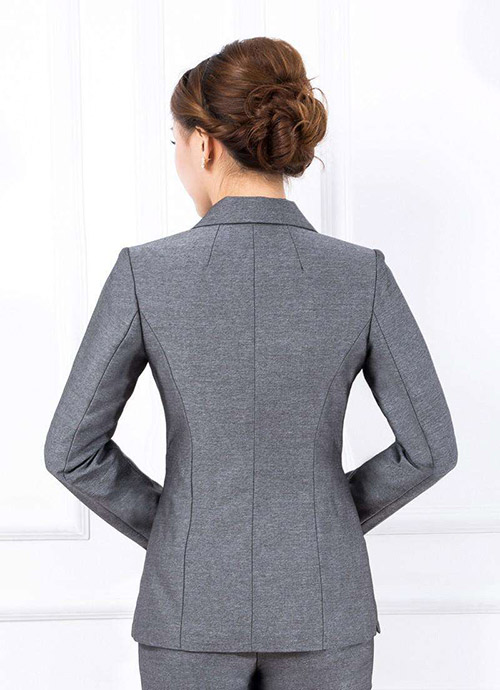 店長(zhǎng)做到四平八穩(wěn)，餐廳一定生意火熱