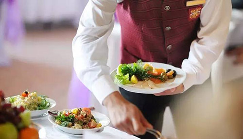 餐廳對(duì)服務(wù)員的服務(wù)要求 餐廳對(duì)服務(wù)員的服務(wù)要求