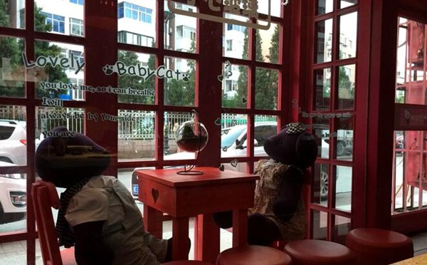 餐廳的服務(wù)員需要了解餐廳有哪些分類 餐廳的服務(wù)員需要了解餐廳有哪些分類