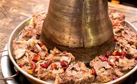 羊蝎子火鍋，四季滋補，是很錯的加盟項目