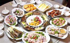 蒸汽海鮮火鍋加盟是否賺錢(qián)，加盟優(yōu)勢(shì)是什么