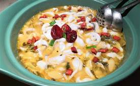 開酸菜魚店怎么選位置，咱們可以看這幾點