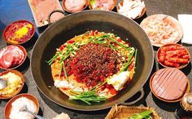 在小縣城開餐廳，一定要看的3個(gè)“生意洞察”