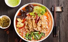 店鋪轉(zhuǎn)讓有陷阱，開過橋米線店一定要注意的四點(diǎn)