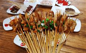 冬天燒烤店就不掙錢了對吧，還真不是這么回事