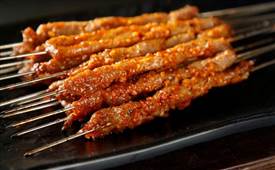 冬天燒烤店怎么做才能火，幾個方法教給大家