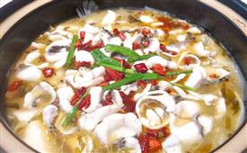 酸菜魚店需要加盟嗎，新手開店應(yīng)該怎么做